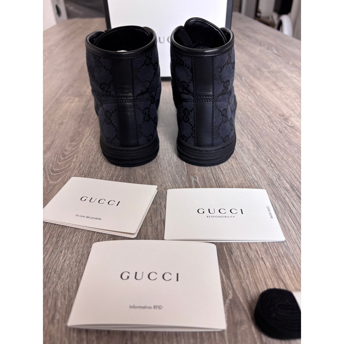 Gucci Baskets en toile Noir 35.5