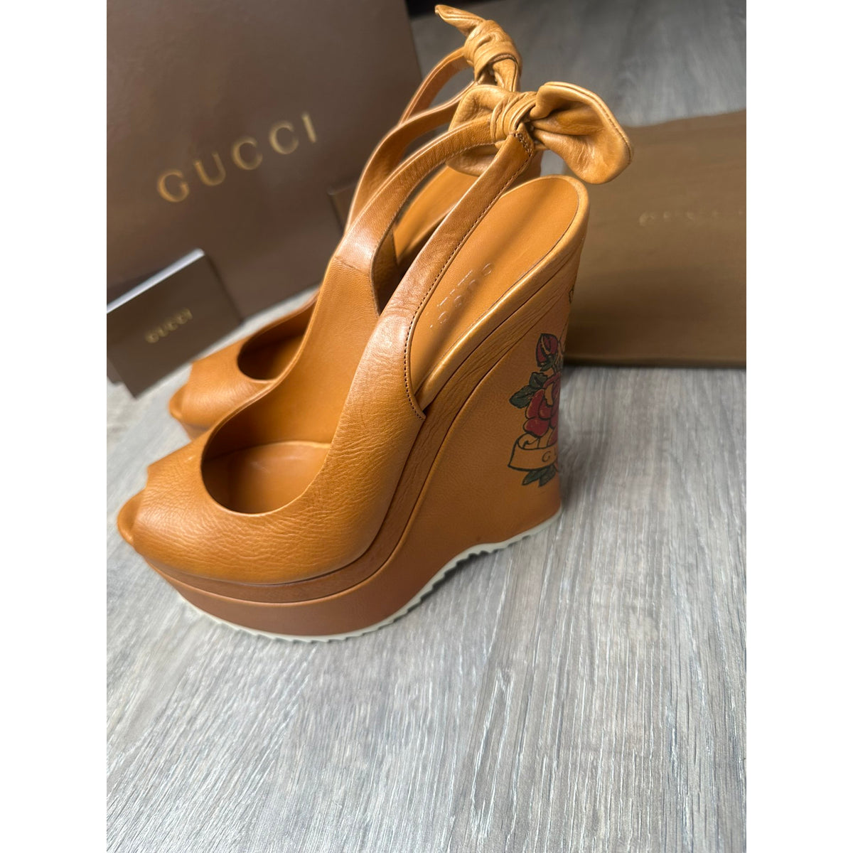 Gucci Escarpins en cuir Marron 37.5