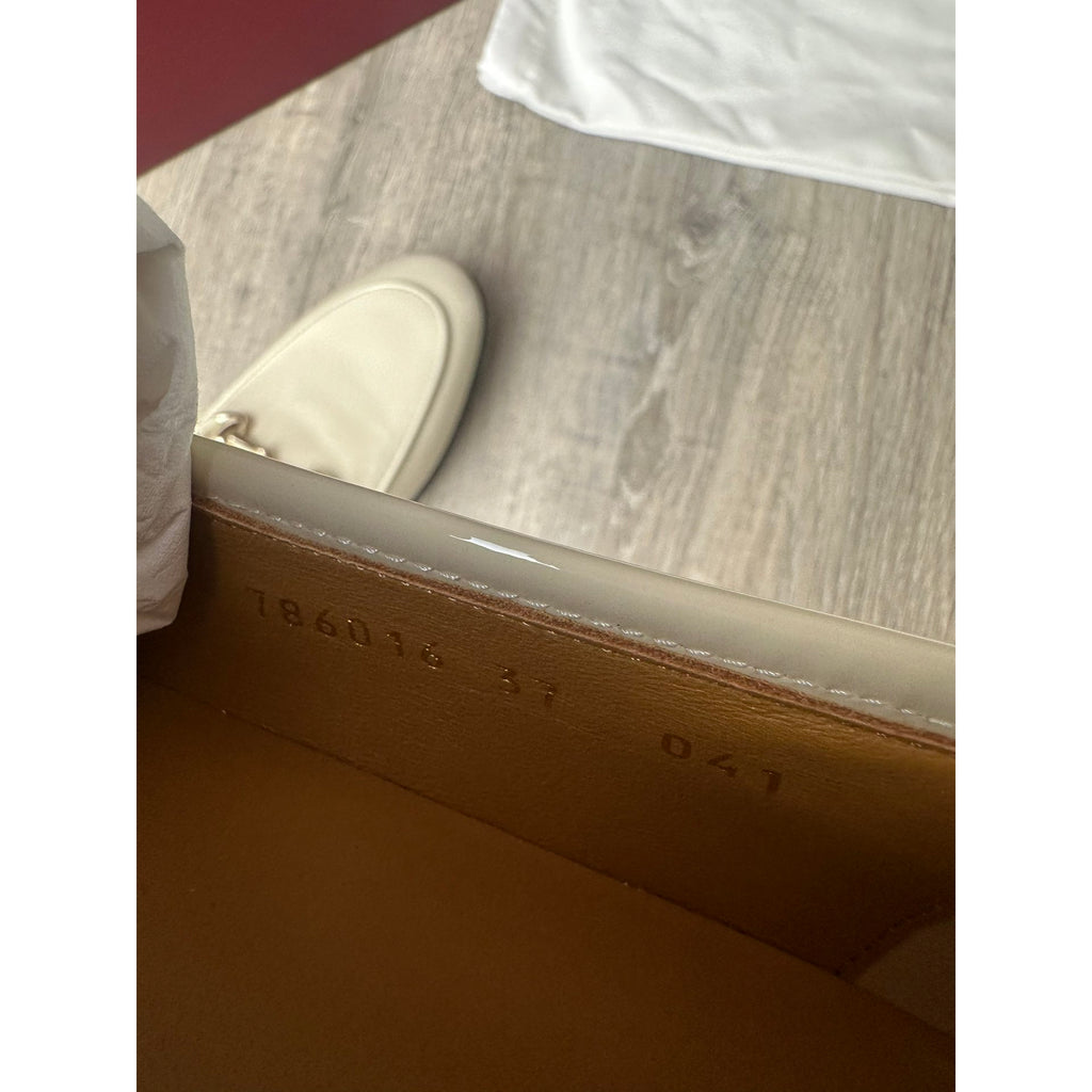 Gucci Mocassins en cuir verni Jordaan Blanc 37