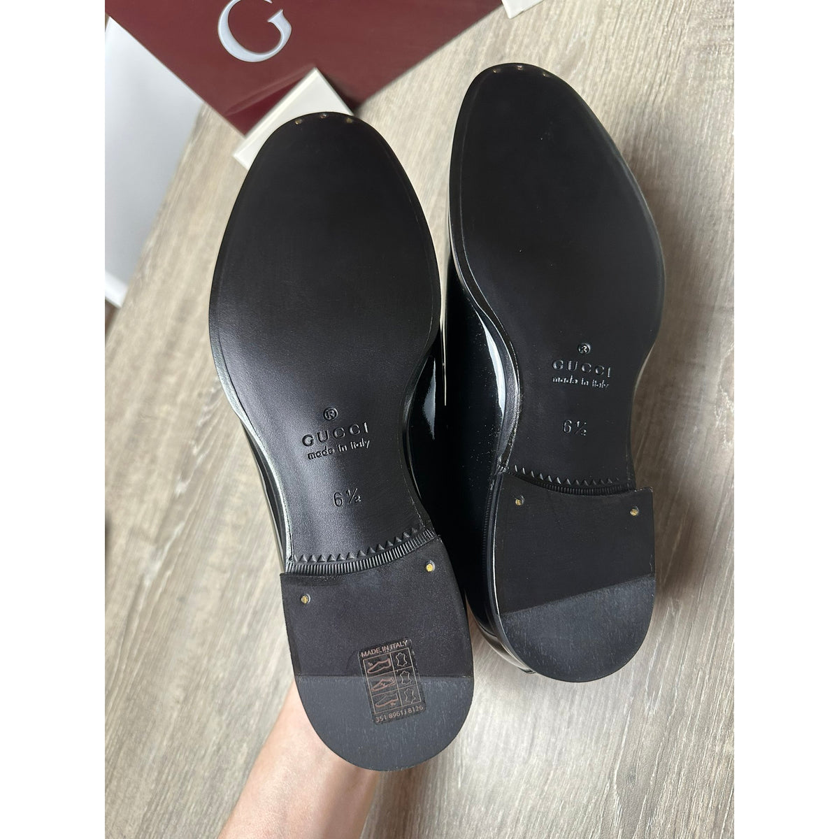 Gucci Mocassins en cuir verni Jordaan Noir 6.5