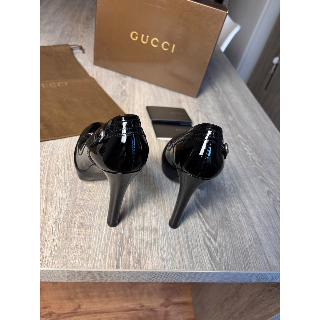 Gucci Escarpins en cuir verni Gucci Signoria Noir 37