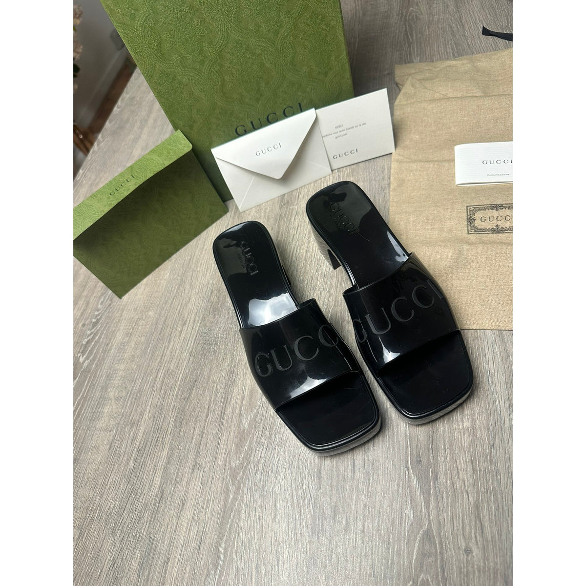 Gucci Escarpins Noir 37
