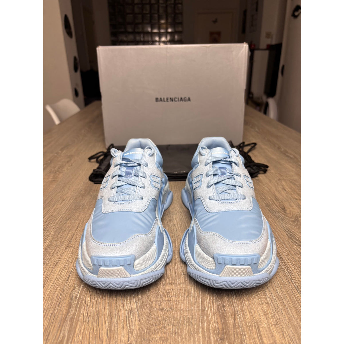 Balenciaga Baskets en toile Triple S Bleu 38