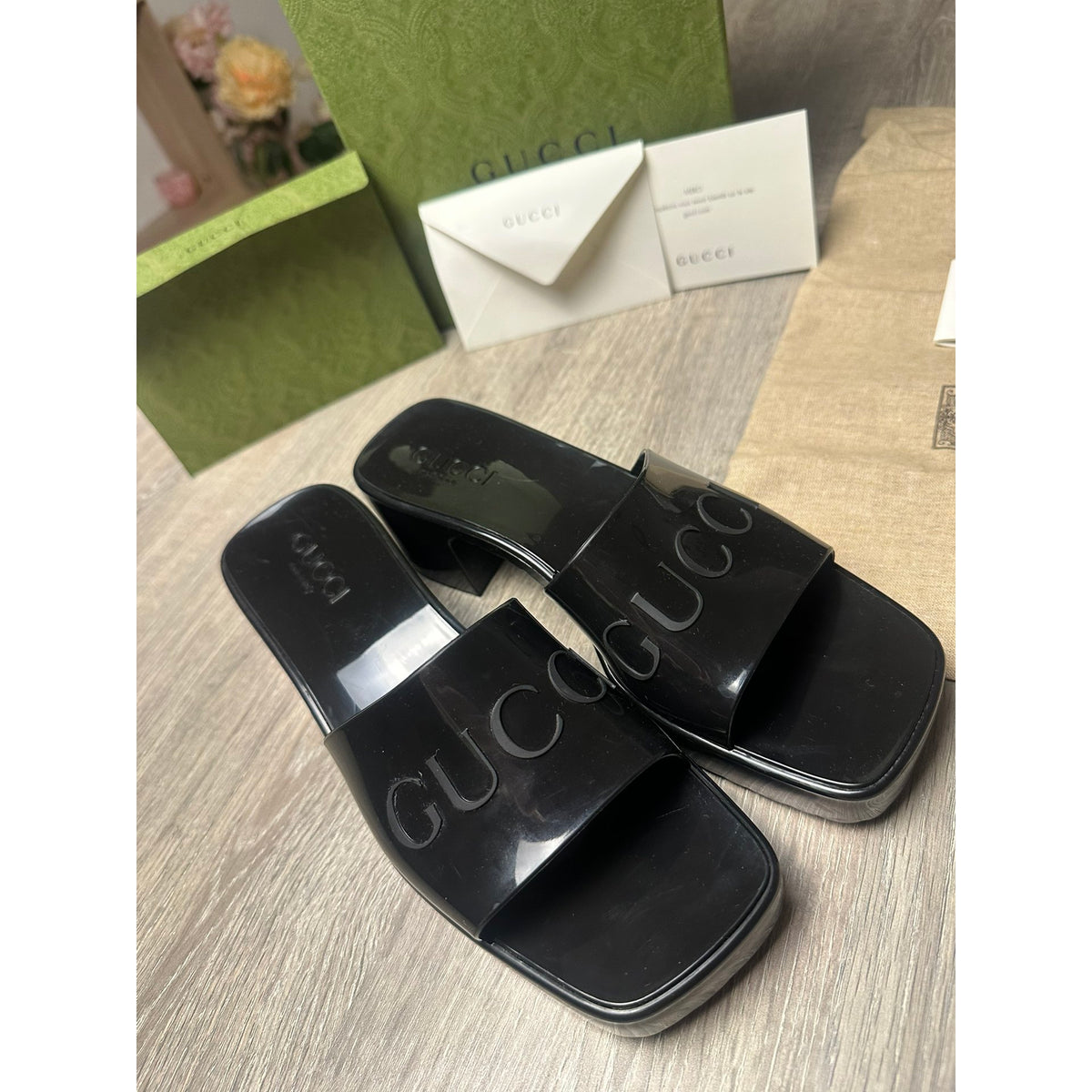 Gucci Escarpins Noir 37