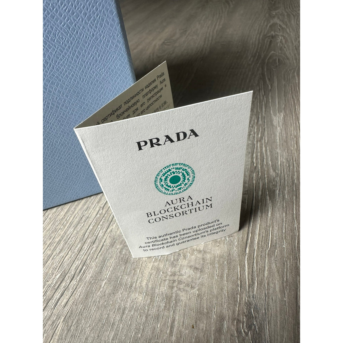 Prada Mocassins en cuir verni chocolate Blanc 38.5