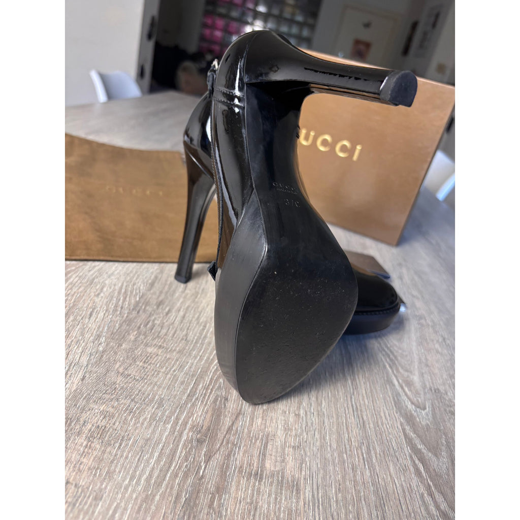 Gucci Escarpins en cuir verni Gucci Signoria Noir 37