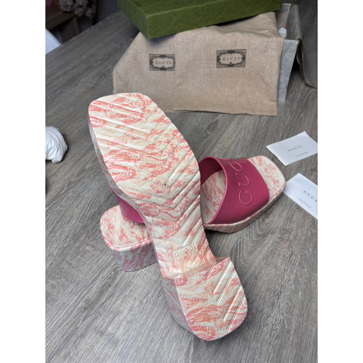 Gucci Sandales Rose 41