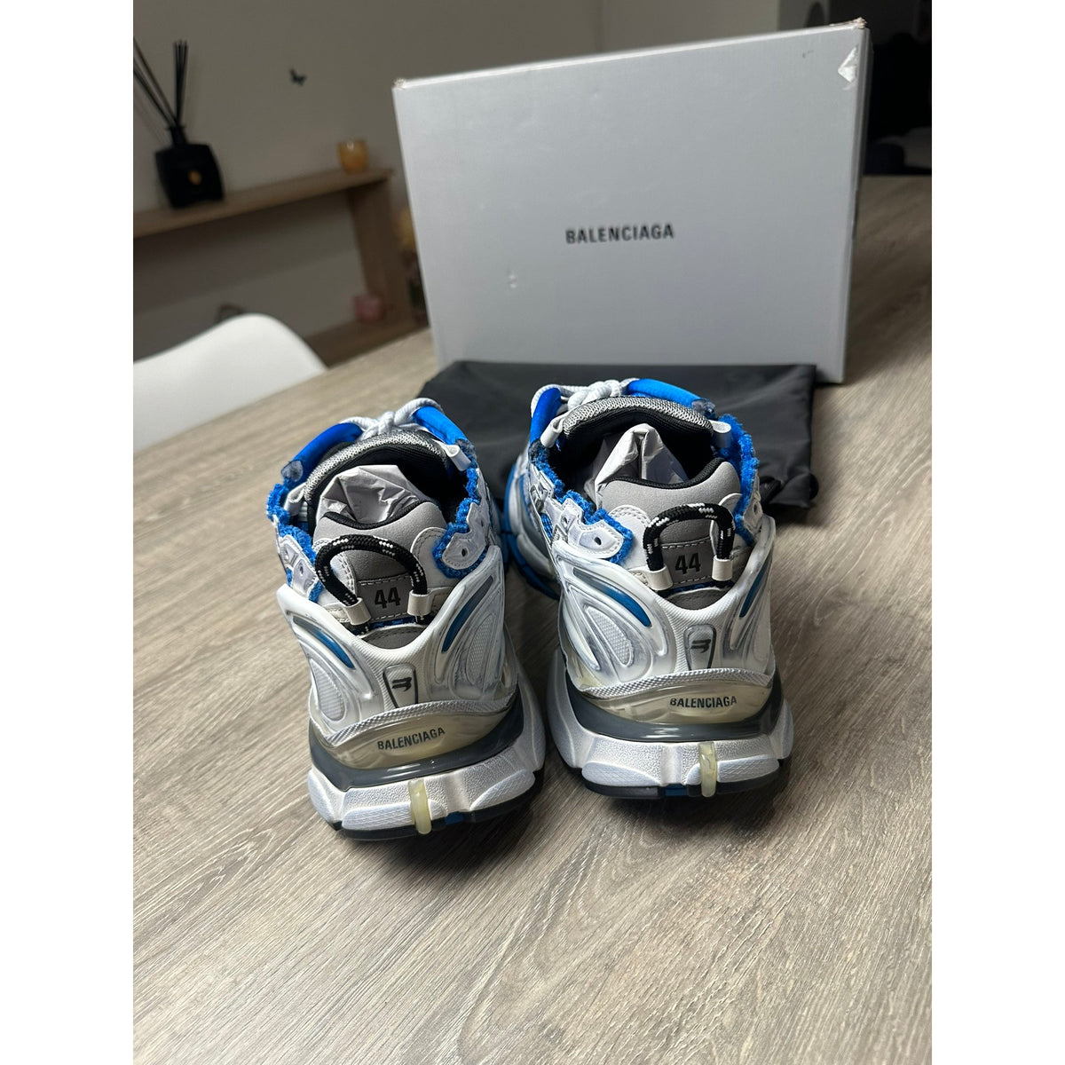 Balenciaga Baskets en cuir Runner Bleu 44