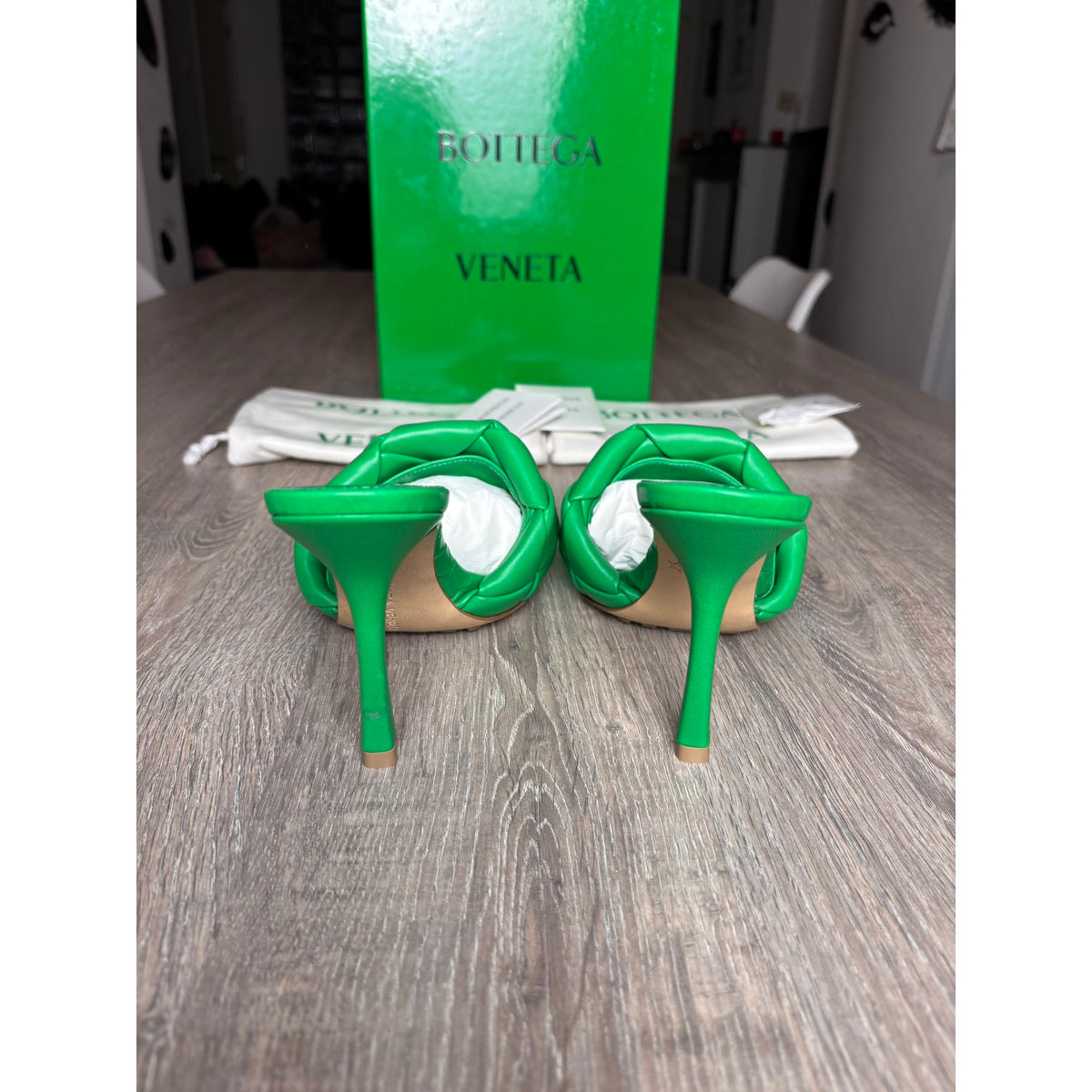 Bottega Veneta Sandales en cuir Lido Vert 37