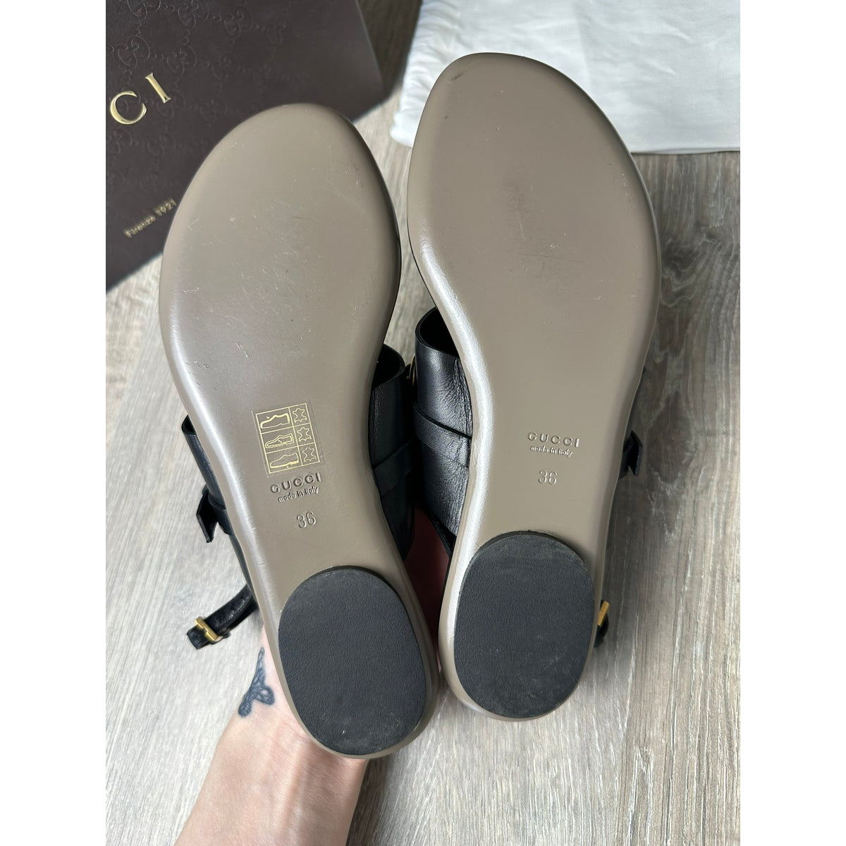 Gucci Sandales en cuir Marmont Noir 36