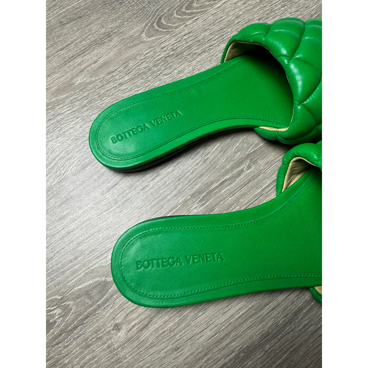 Bottega Veneta Sandales en cuir Bloc Vert 37