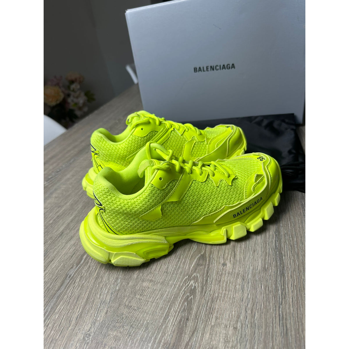 Balenciaga Baskets en cuir Track Jaune 38