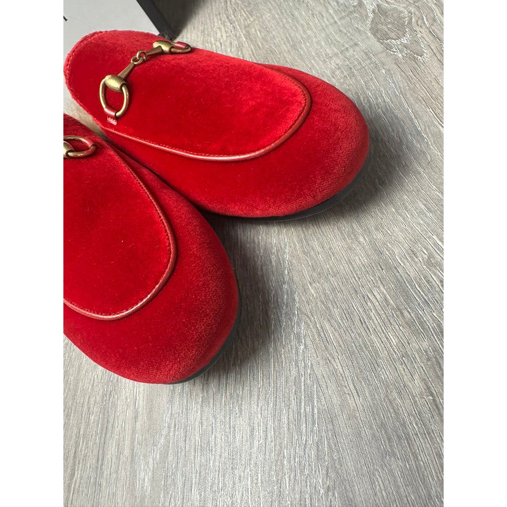 Gucci Mocassins en velours Princetown Rouge 36