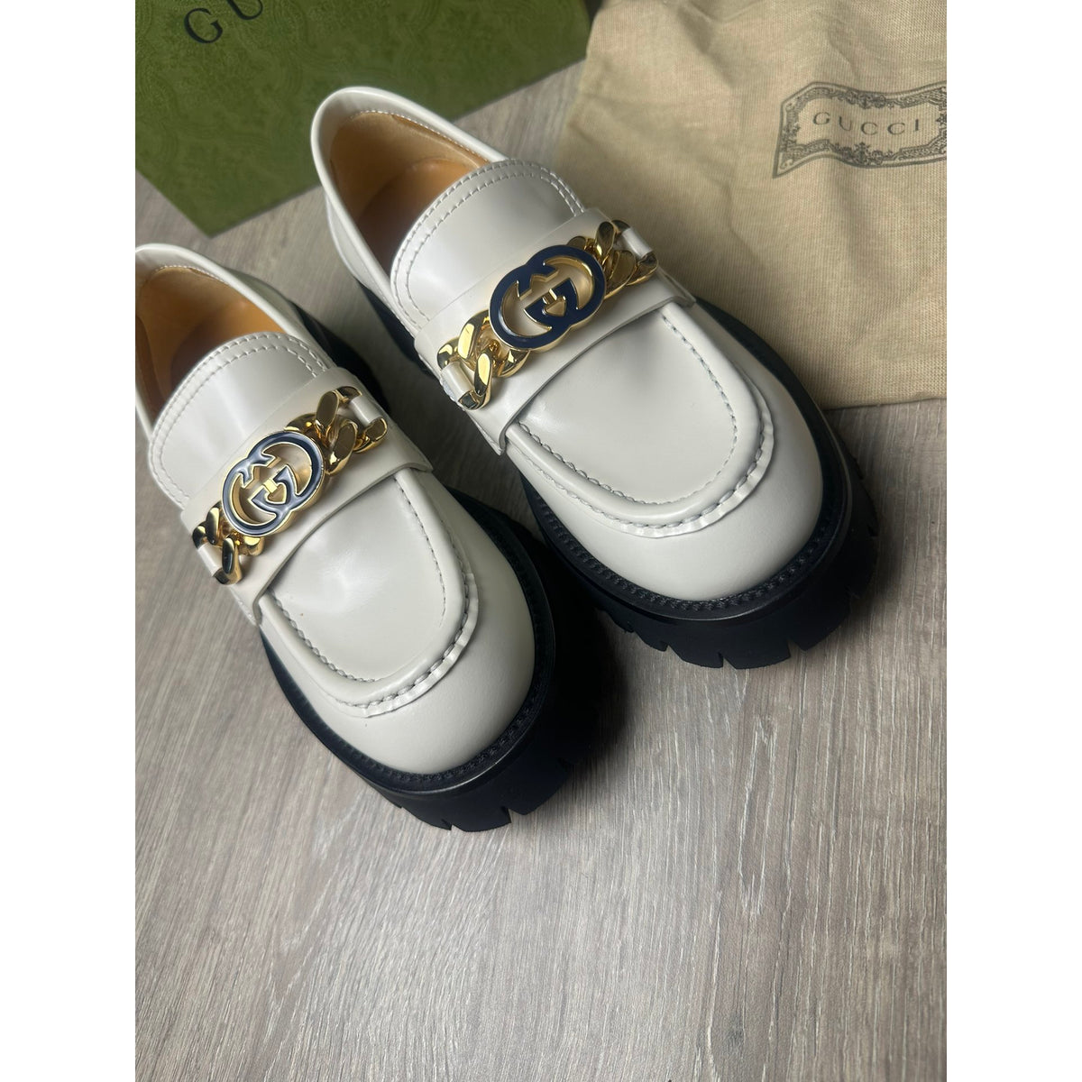 Gucci Mocassins en cuir Jordaan Blanc 37