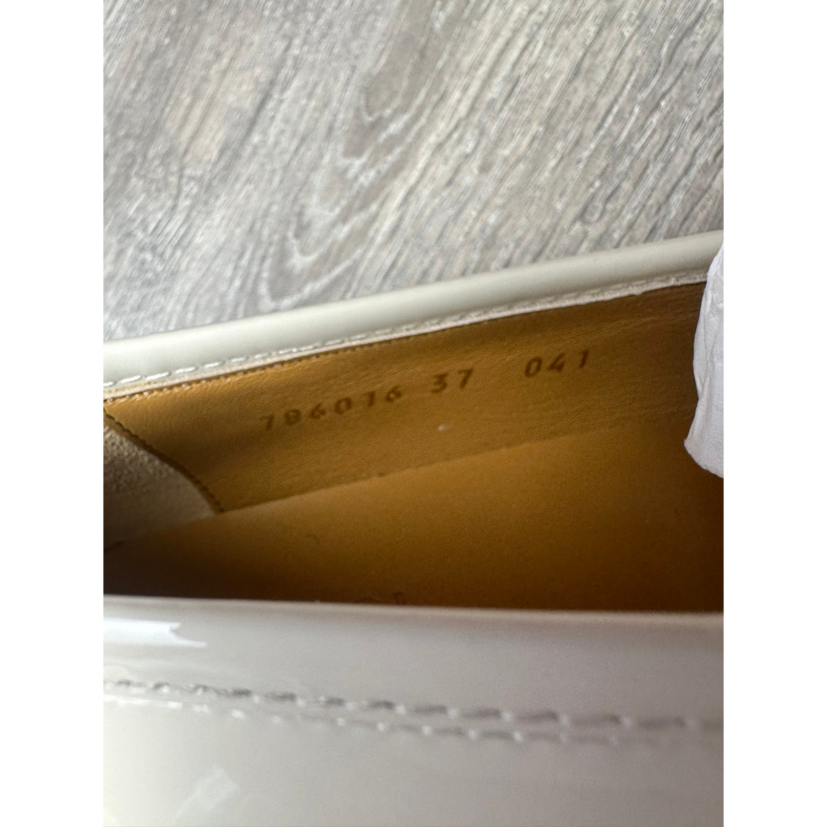 Gucci Mocassins en cuir verni Jordaan Blanc 37