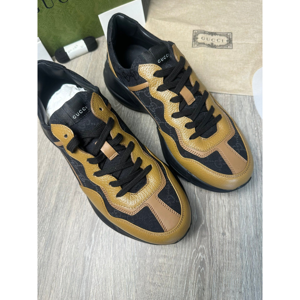 Gucci Baskets en cuir Rhyton Marron 9.5