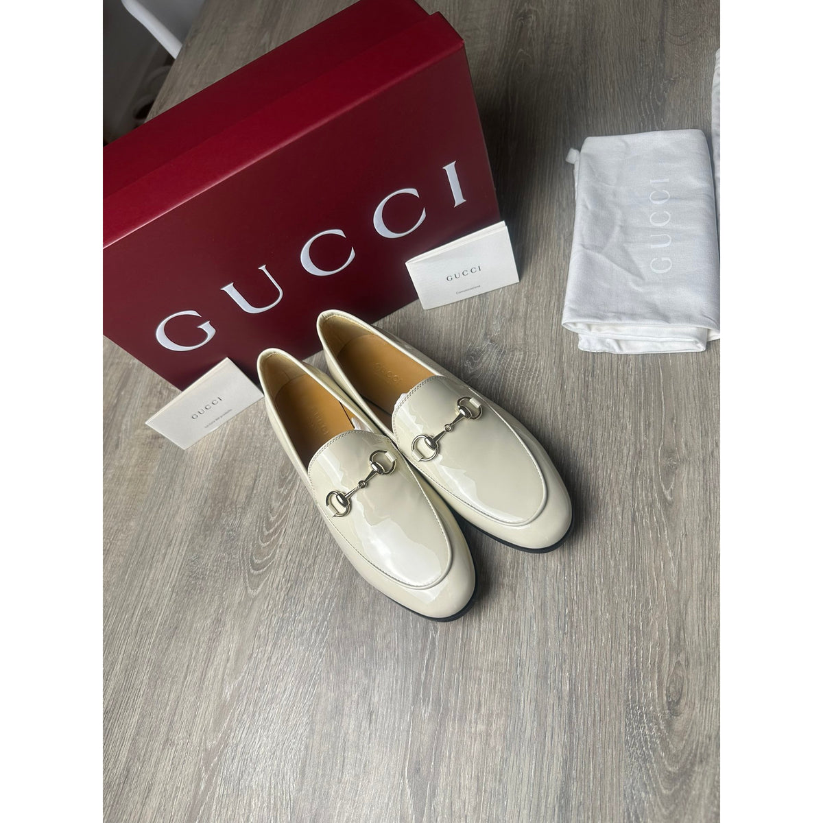 Gucci Mocassins en cuir verni Jordaan Blanc 36.5