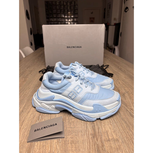 Balenciaga Baskets en toile Triple S Bleu 38