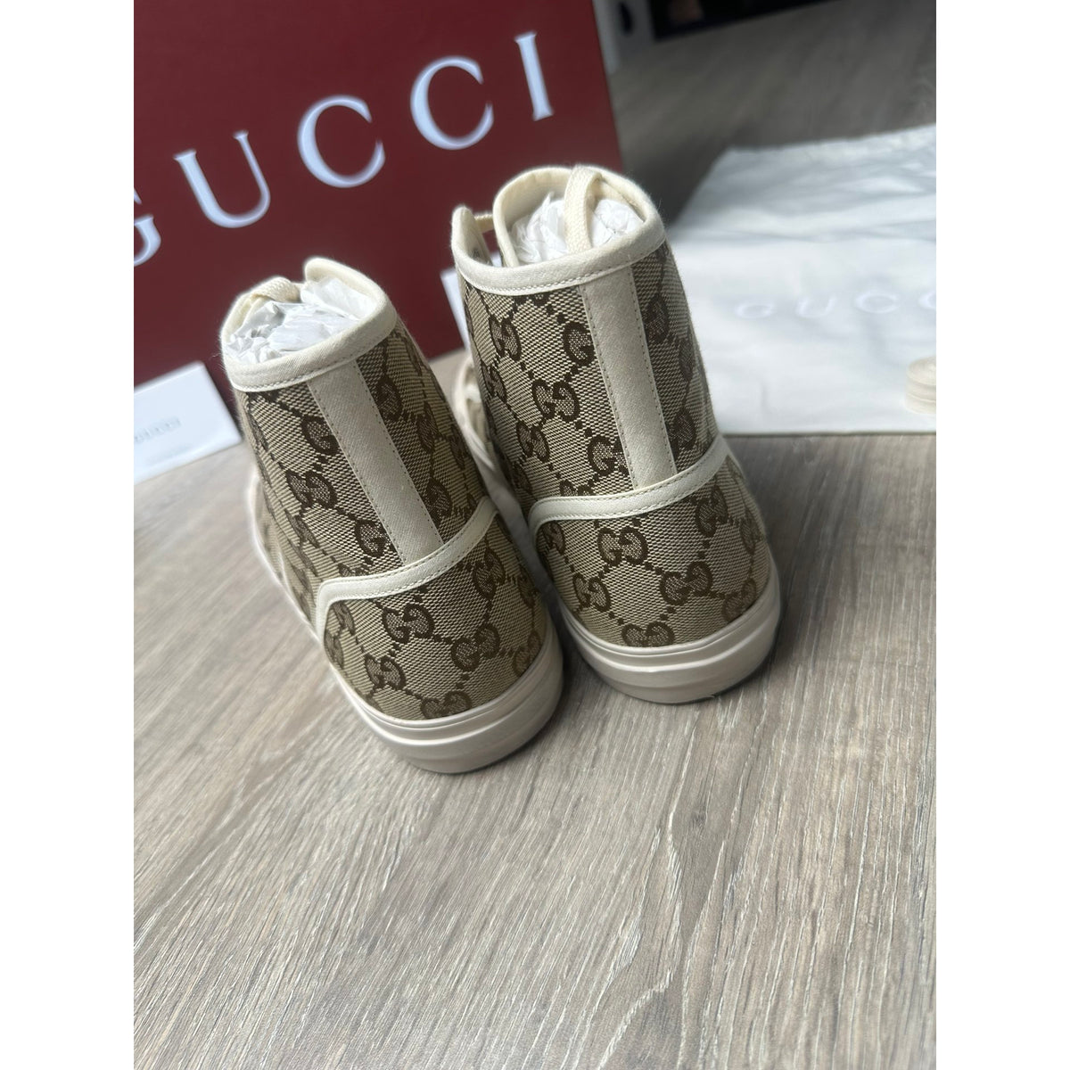Gucci Baskets montantes en toile Marron 7.5