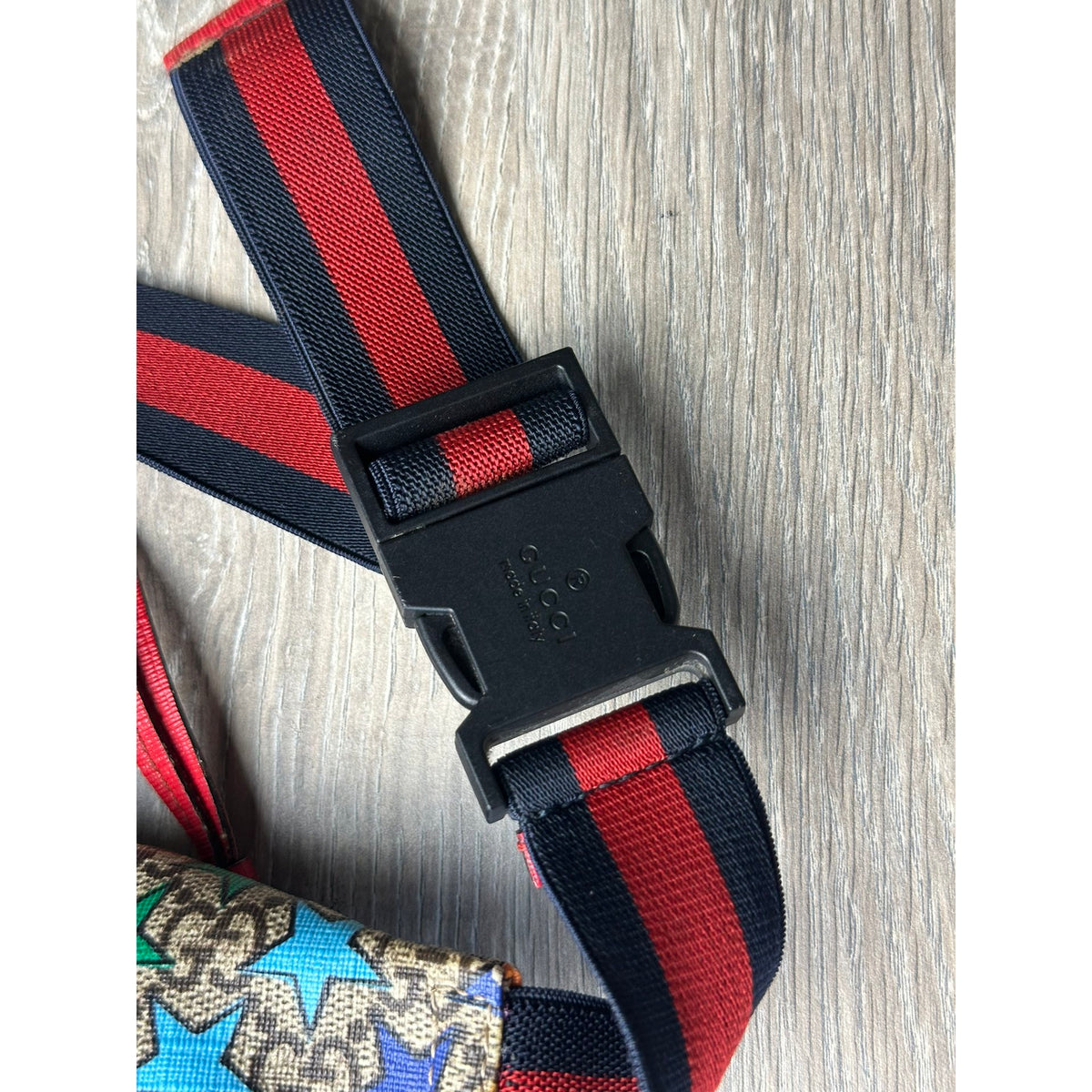 Gucci Sac bandoulière en cuir Multicolore Largeur 23 cm, Hauteur 14 cm, Profondeur 3 cm