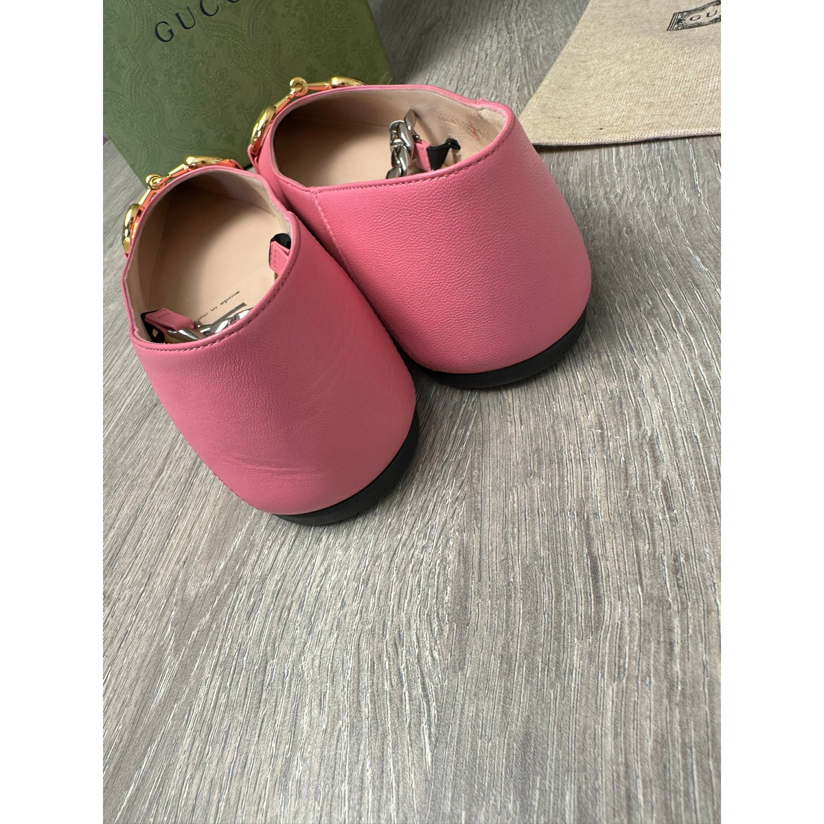 Gucci Sandales en cuir Rose 36.5