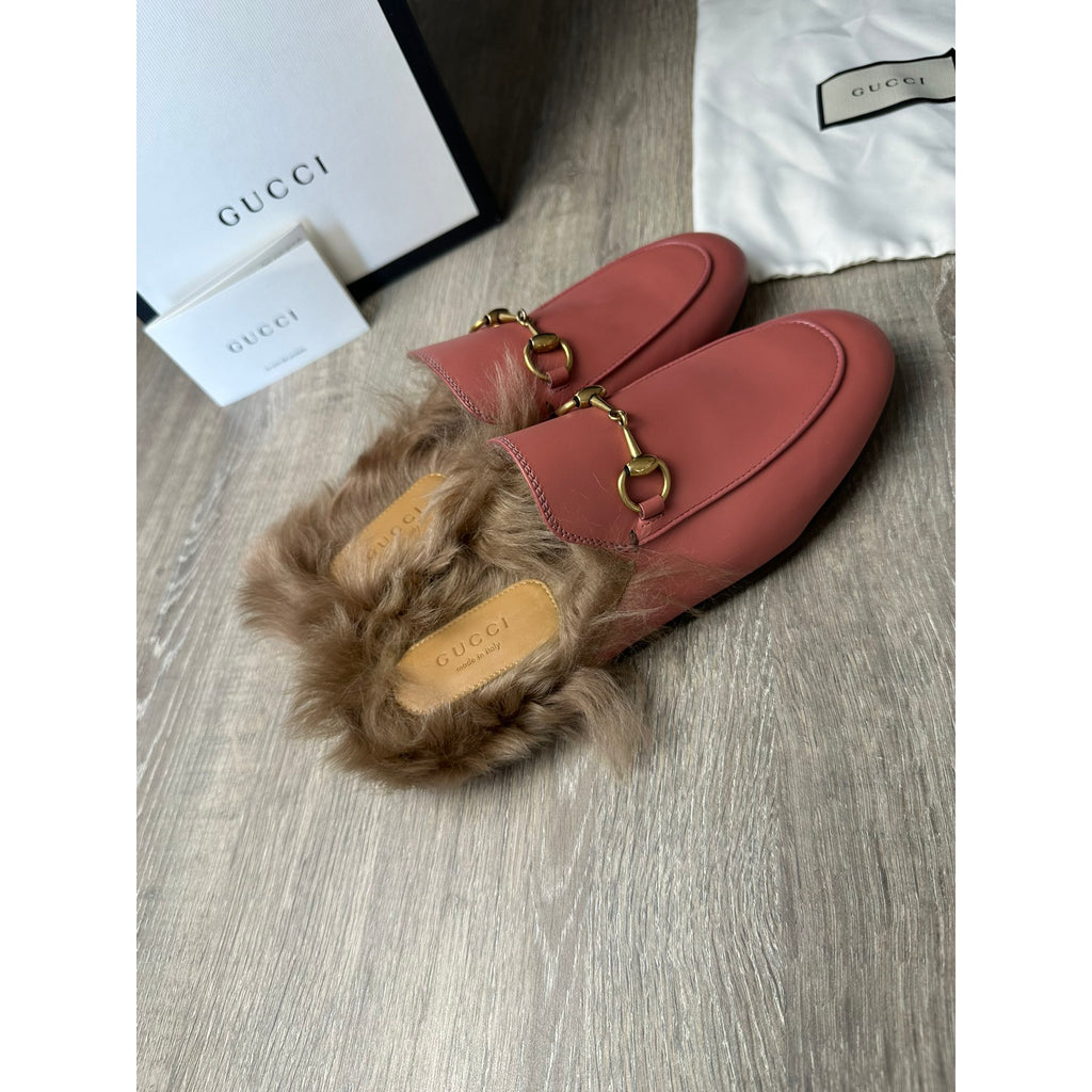 Gucci Mocassins en cuir Princetown Rose 36