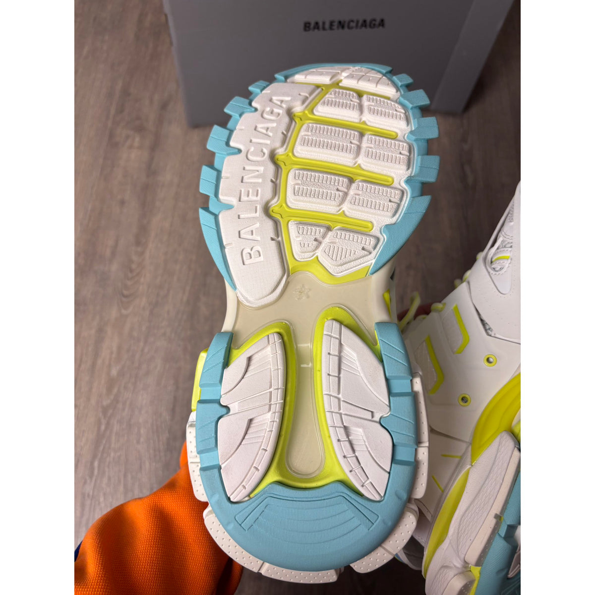 Balenciaga Baskets en cuir Track Blanc 40