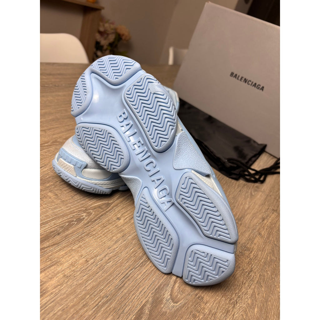 Balenciaga Baskets en toile Triple S Bleu 38