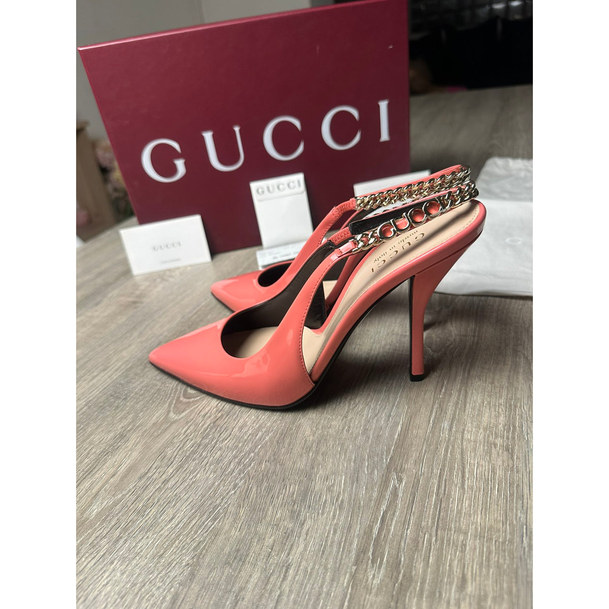Gucci Escarpins en cuir verni Gucci Signoria Rose 38