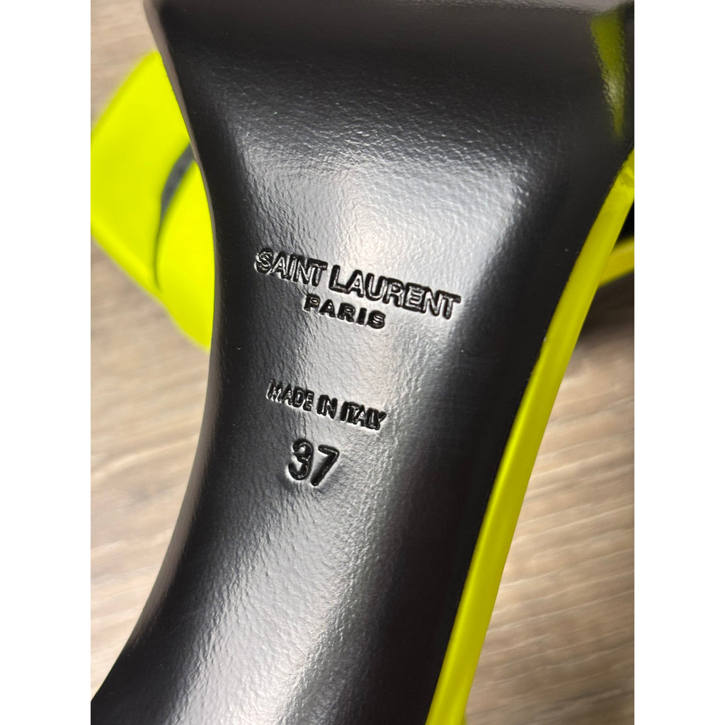 Saint Laurent Escarpins en cuir verni Jaune 37