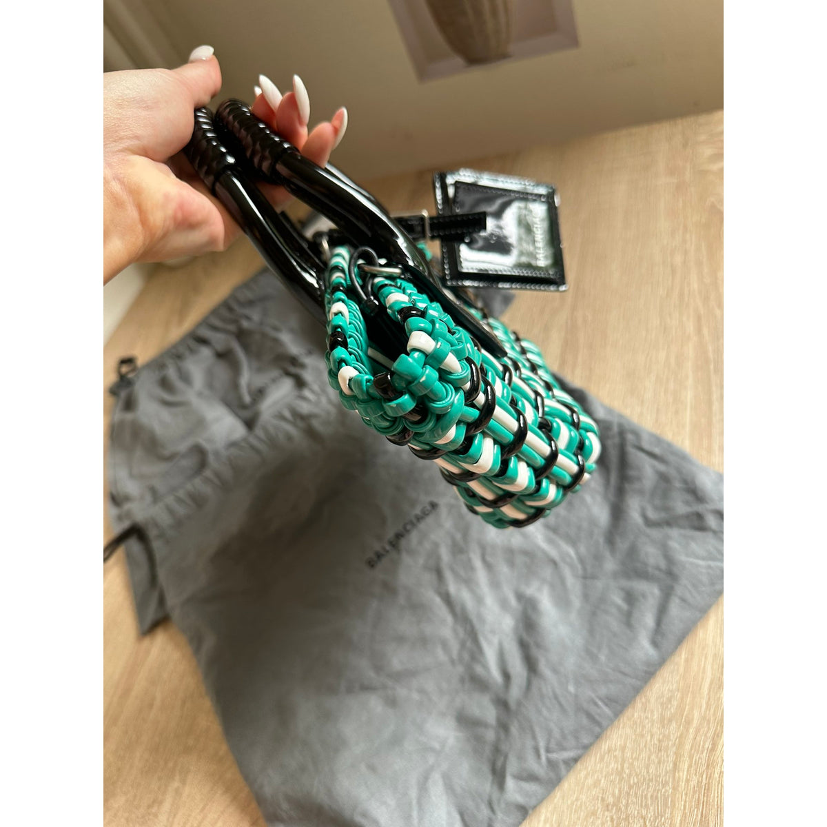 Balenciaga Cabas en cuir Bistro Panier Bleu Largeur 28 cm, Hauteur 15 cm, Profondeur 6 cm