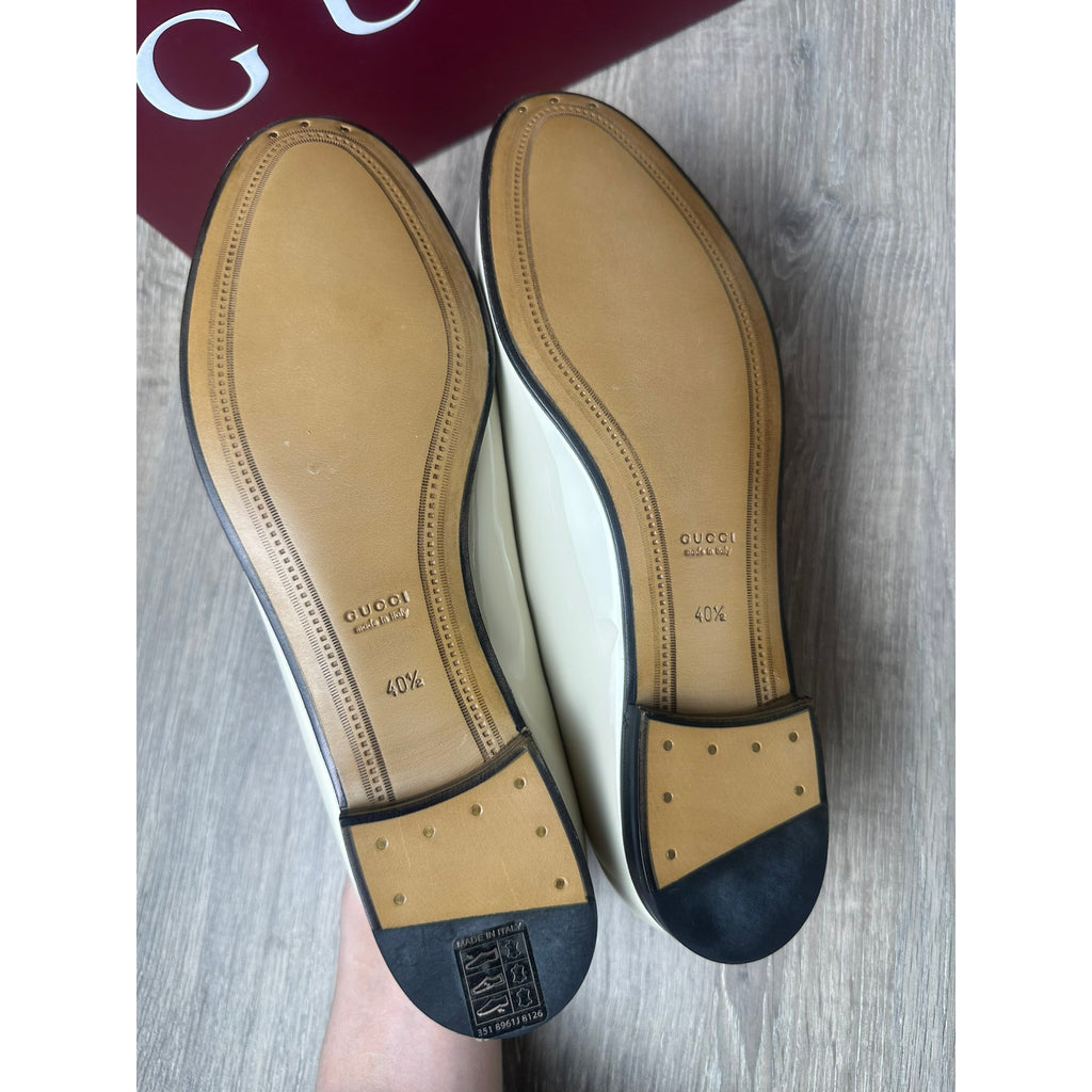 Gucci Mocassins en cuir verni Jordaan Blanc 40.5