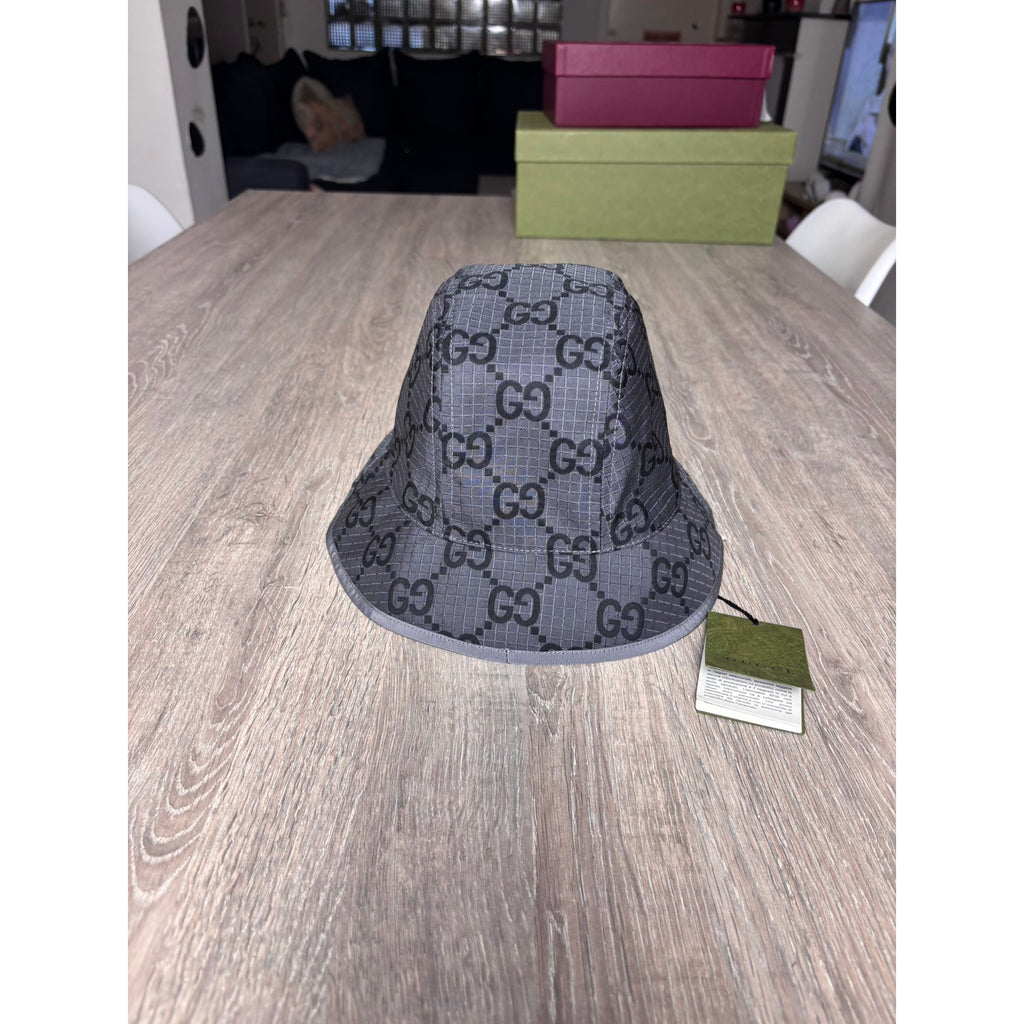 Gucci Casquette Gris 58
