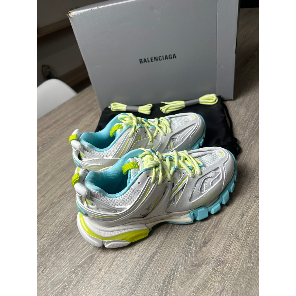 Balenciaga Baskets en cuir Track Blanc 40
