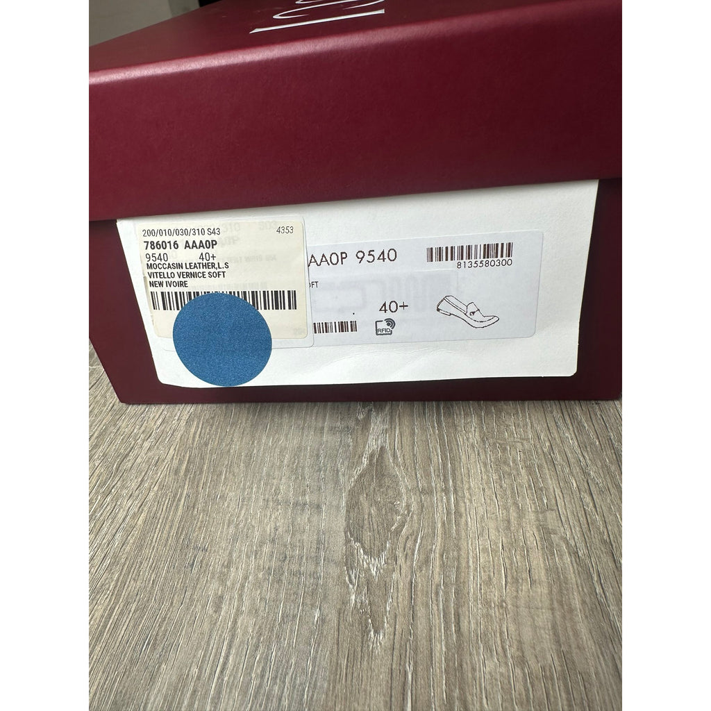 Gucci Mocassins en cuir verni Jordaan Blanc 40.5