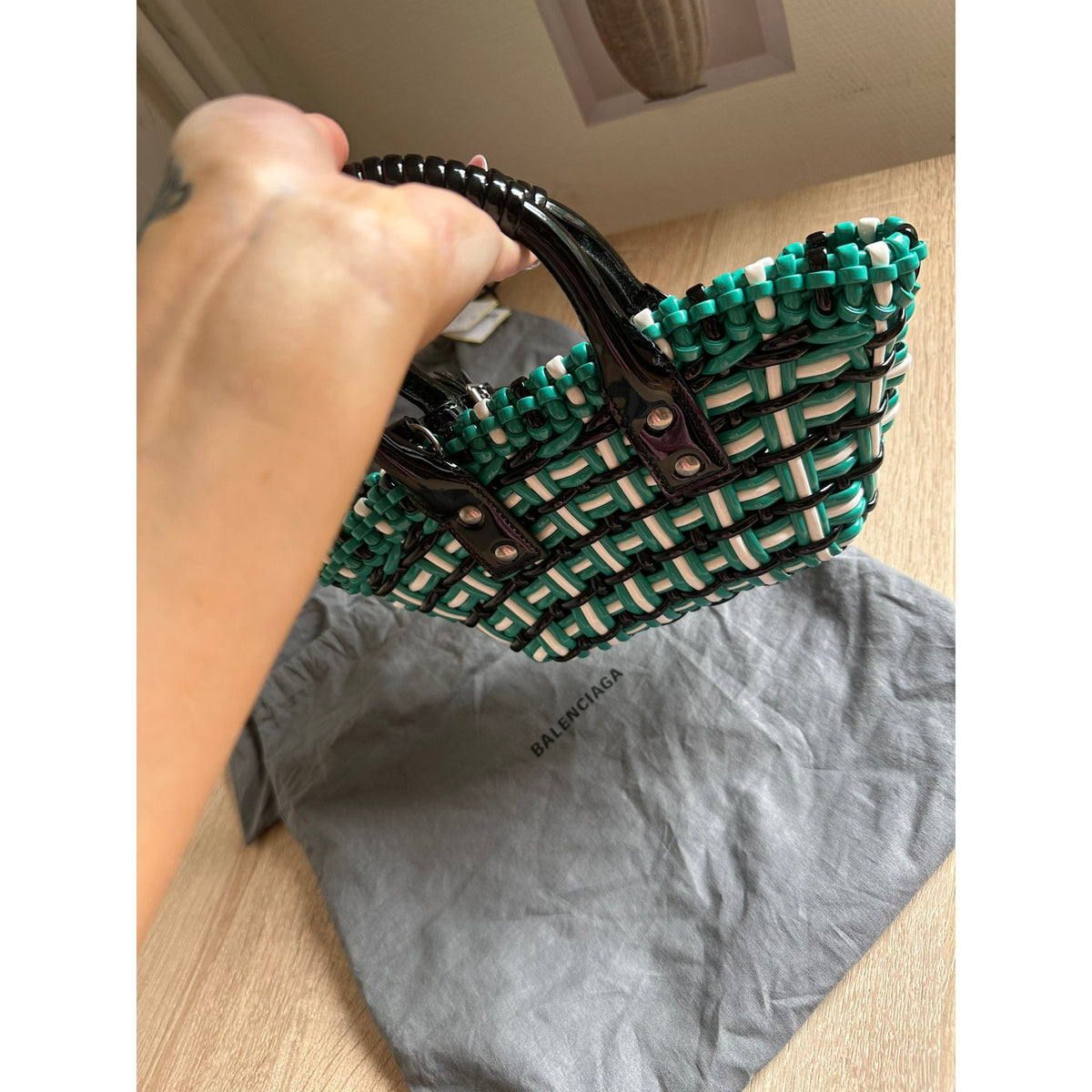 Balenciaga Cabas en cuir Bistro Panier Bleu Largeur 28 cm, Hauteur 15 cm, Profondeur 6 cm