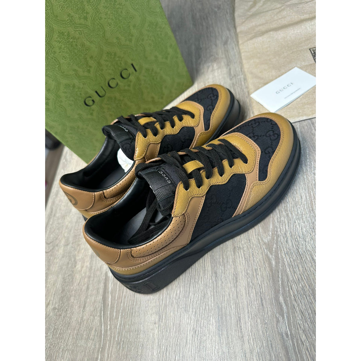 Gucci Baskets en cuir Marron 6.5