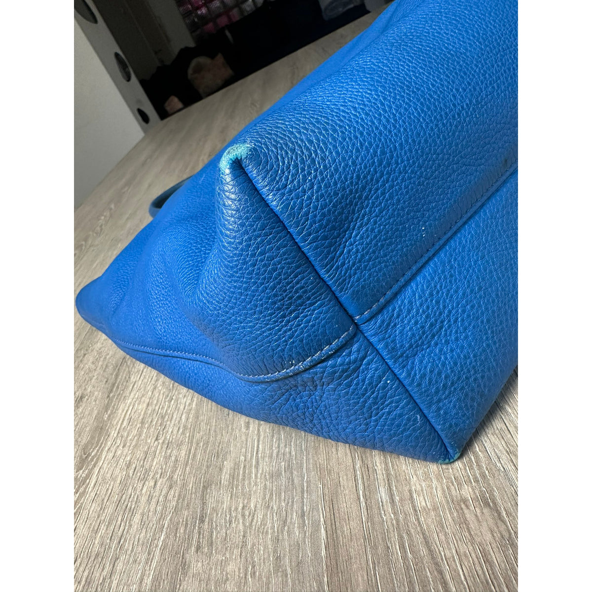 Prada Sac à main en cuir Light Frame Bleu Largeur 36 cm, Hauteur 34 cm, Profondeur 12,5 cm