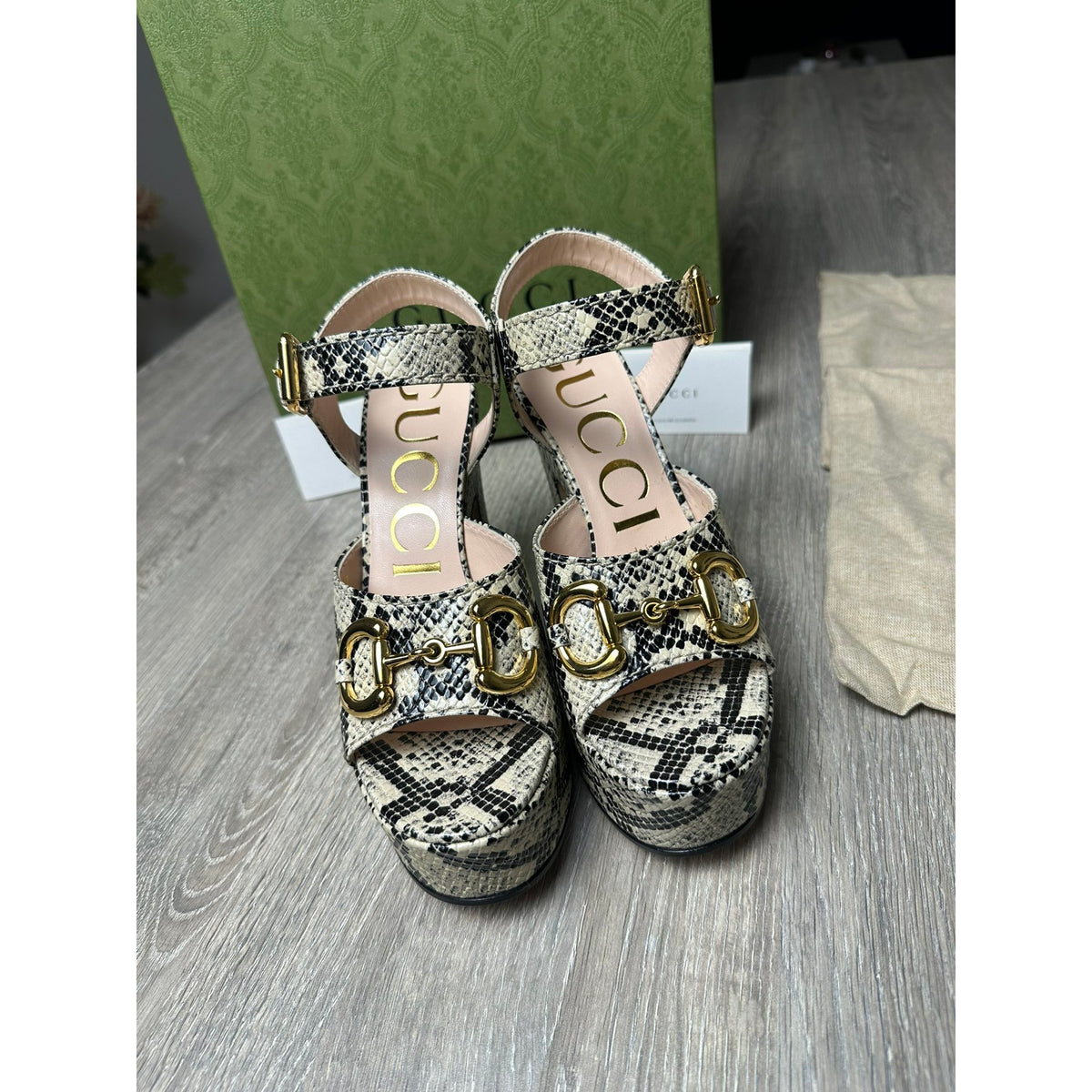 Gucci Escarpins en cuir Marron 35.5