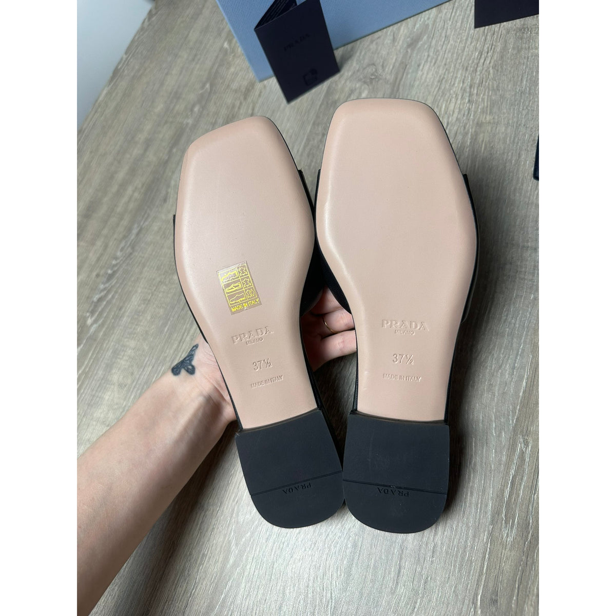 Prada Sandales en cuir Noir 37.5