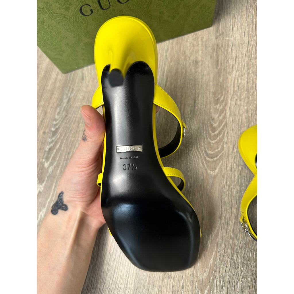 Gucci Escarpins en cuir verni Jaune 37.5