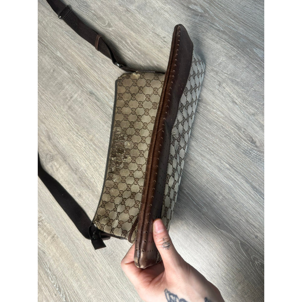 Gucci Sac bandoulière en toile Marron Largeur 28 cm, Hauteur 24 cm, Profondeur 3 cm