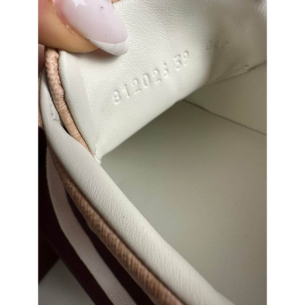 Gucci Baskets en cuir Ace Rose 39