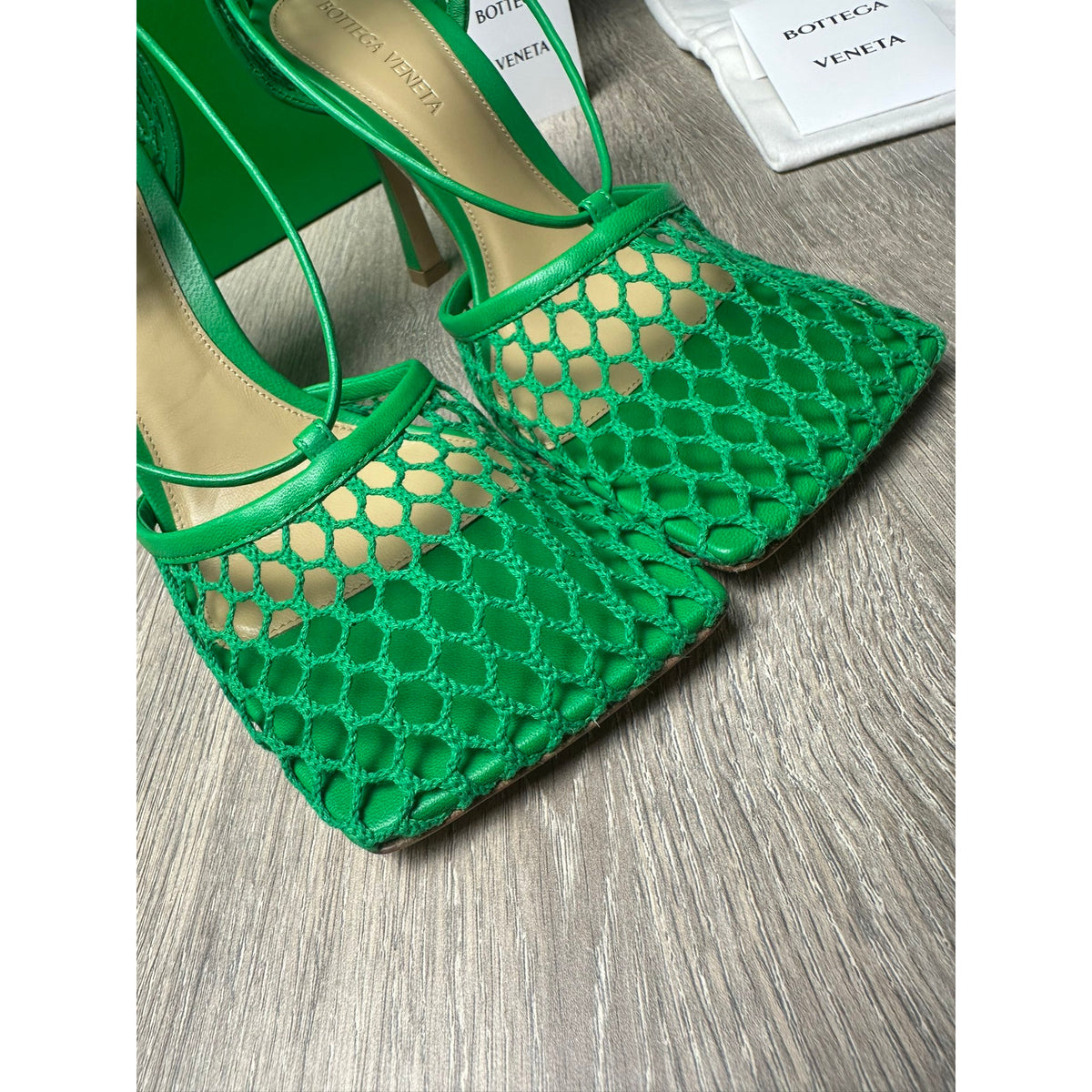 Bottega Veneta Sandales en cuir Sparkle Stretch Vert 37