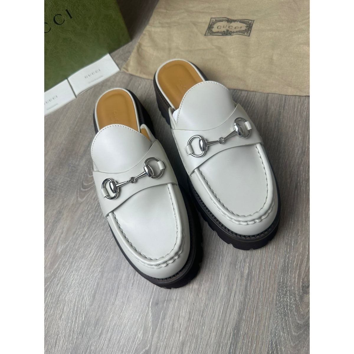 Gucci Mocassins en cuir Princetown Blanc 40.5