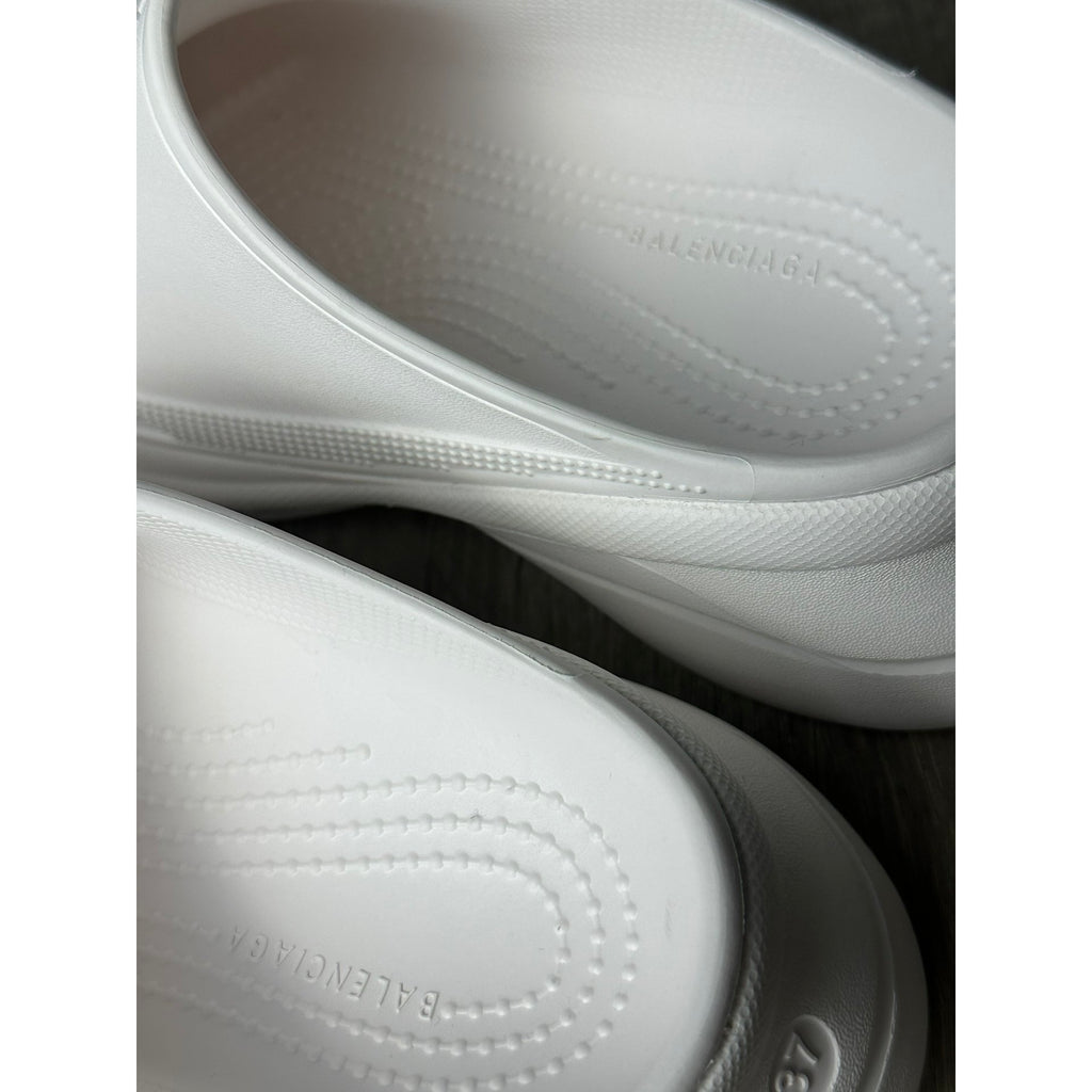 Balenciaga Sabots Beige 37