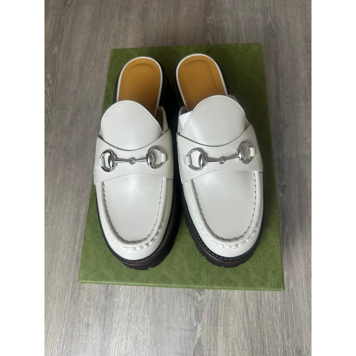 Gucci Mocassins en cuir Princetown Blanc 40.5