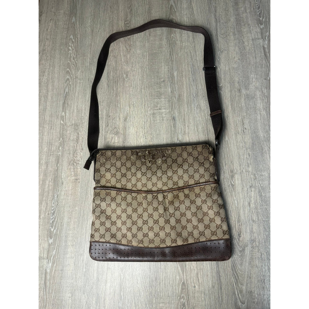 Gucci Sac bandoulière en toile Marron Largeur 28 cm, Hauteur 24 cm, Profondeur 3 cm