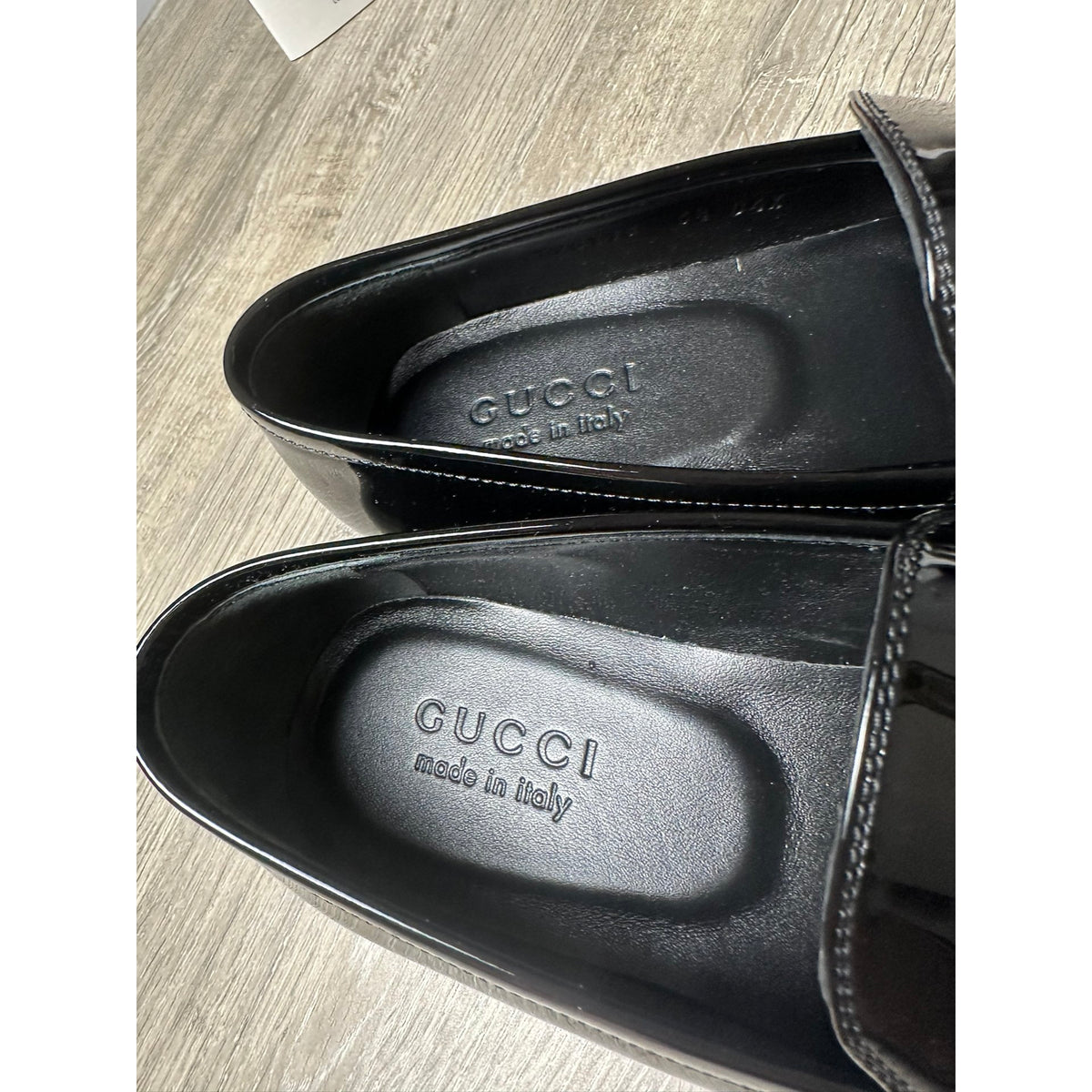 Gucci Mocassins en cuir verni Jordaan Noir 6.5