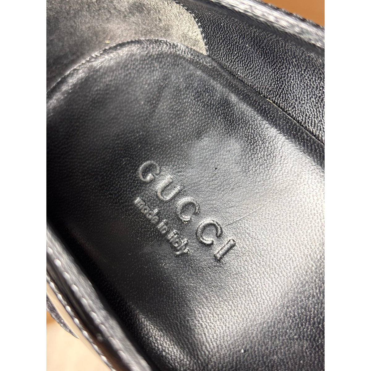 Gucci Escarpins en cuir verni Gucci Signoria Noir 37